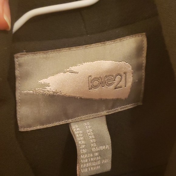 Jacket - Picture 3 of 4